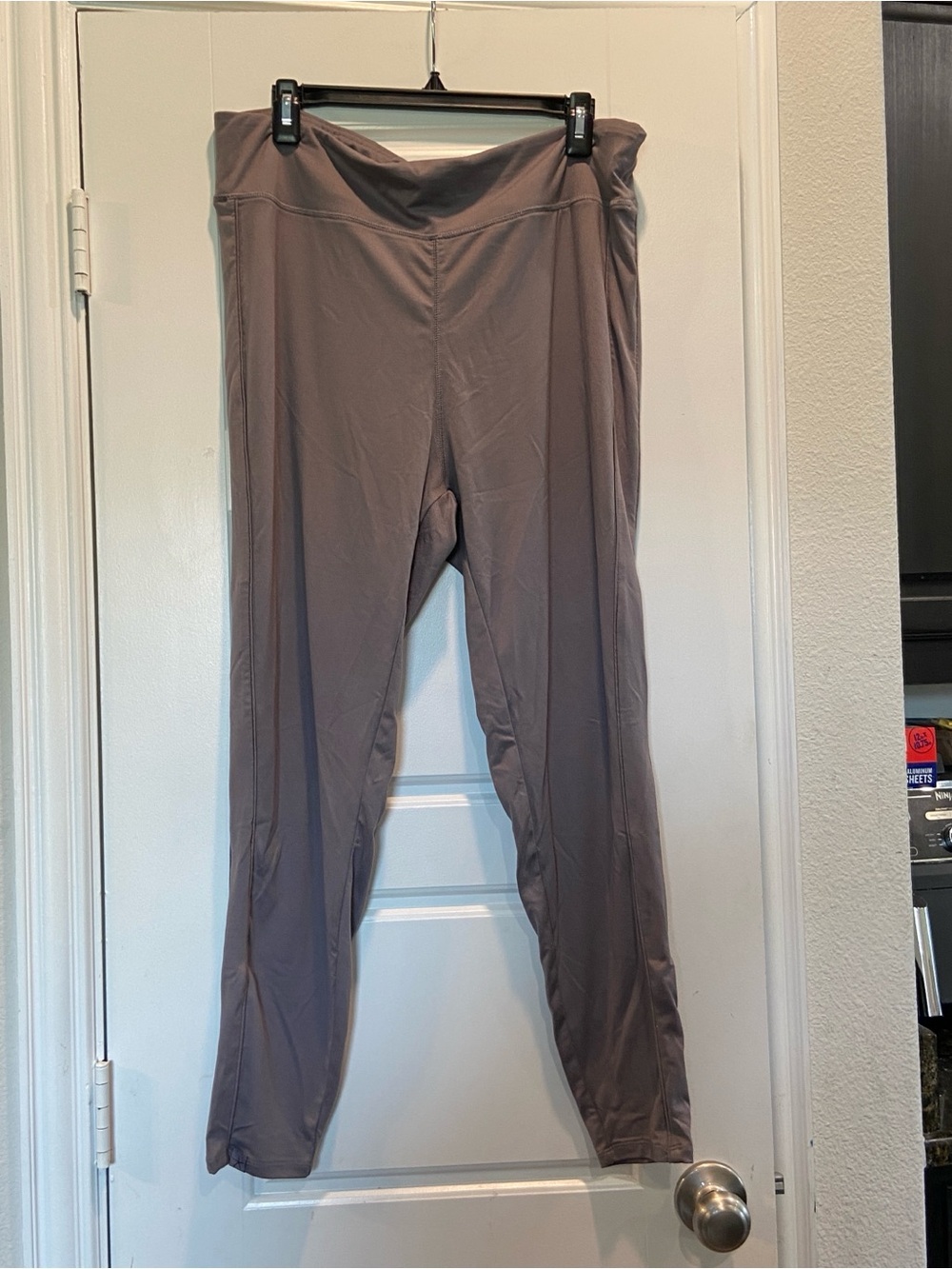Barefoot Dreams MC Leggings Gray